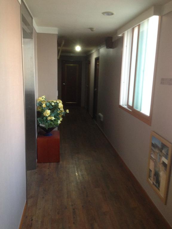 Daegu Goodstay Herotel Экстерьер фото