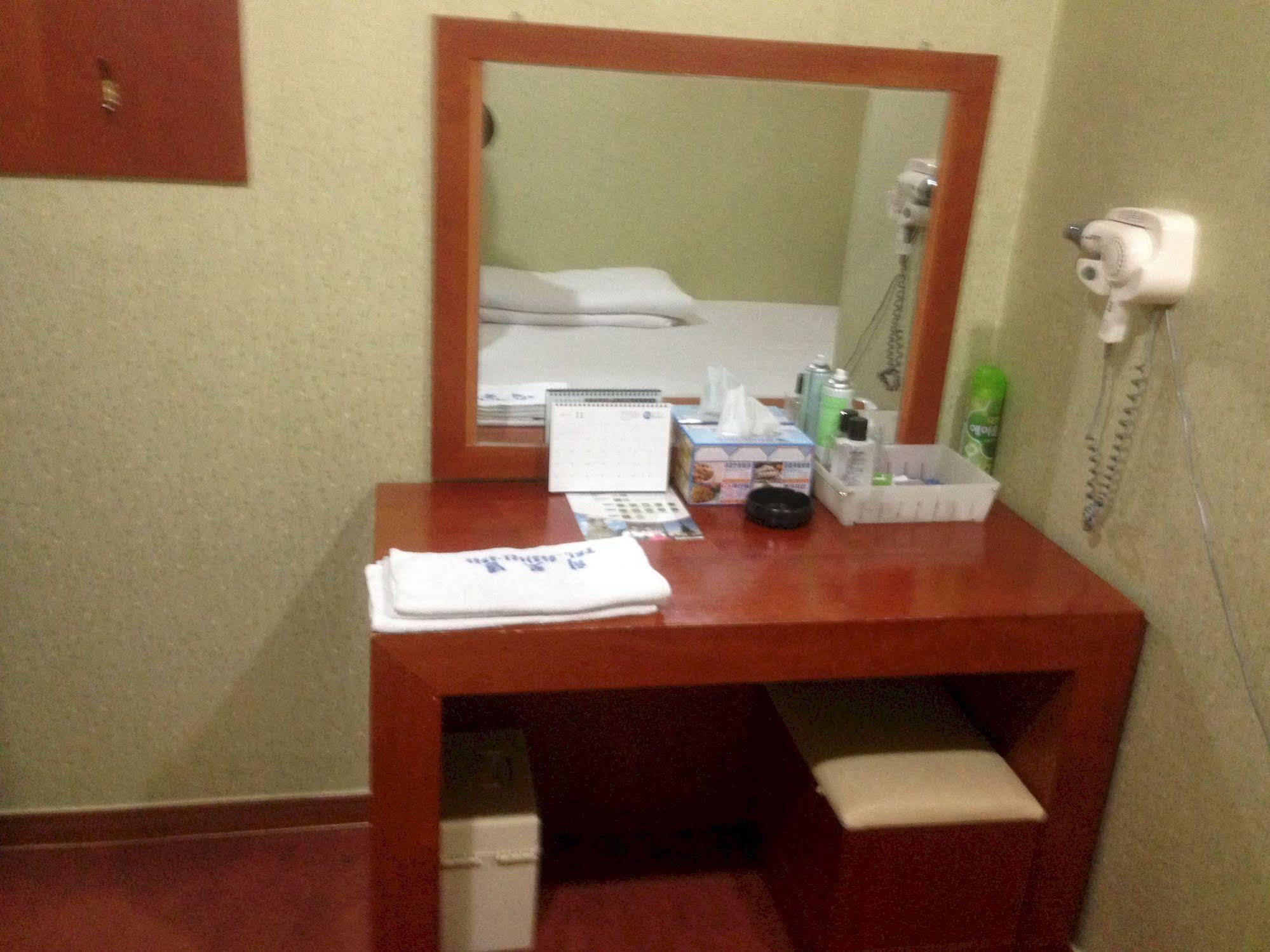 Daegu Goodstay Herotel Экстерьер фото